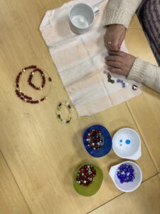 Vytvářet šperky i bez vizuální kontroly?